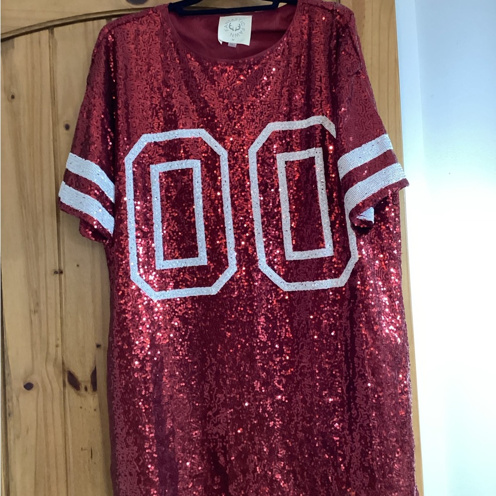 Fantastic Fawn Crimson/Maroon Sequin Mini Dress with White '00' Detail